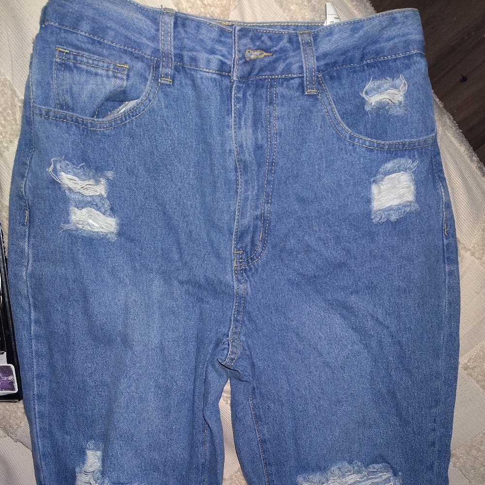 Mom Jeans